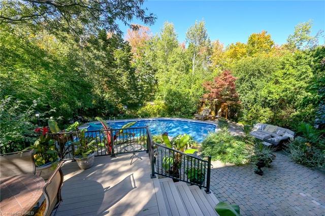 2135 Westoak Trails Boulevard, House detached with 5 bedrooms, 3 bathrooms and 5 parking in Oakville ON | Image 38