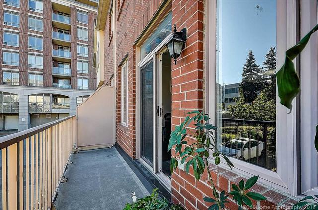 ThC - 1 Clairtrell Rd, Townhouse with 3 bedrooms, 4 bathrooms and null parking in Toronto ON | Image 13