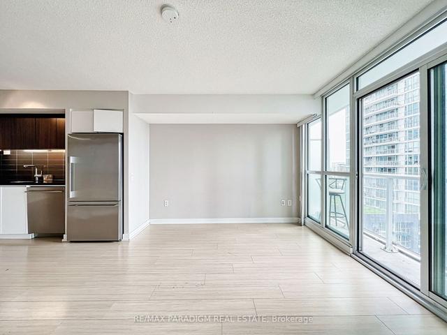 1003 - 85 Queens Wharf Rd, Condo with 1 bedrooms, 1 bathrooms and 0 parking in Toronto ON | Image 11