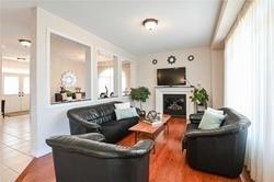 upper - 223 Gardenbrooke (Upper) Tr, House detached with 3 bedrooms, 3 bathrooms and 4 parking in Brampton ON | Image 5