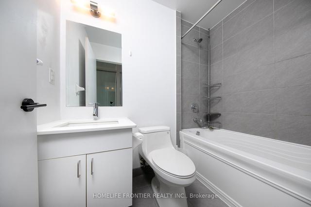 3410 - 426 University Ave, Condo with 1 bedrooms, 1 bathrooms and 0 parking in Toronto ON | Image 11