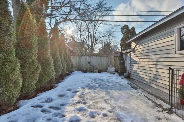48 Dilworth Cres, House detached with 3 bedrooms, 2 bathrooms and 1 parking in Toronto ON | Image 28