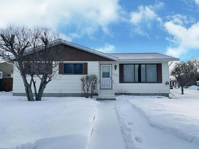 1601 8 Avenue, House detached with 3 bedrooms, 2 bathrooms and 4 parking in Wainwright No. 61 AB | Image 17