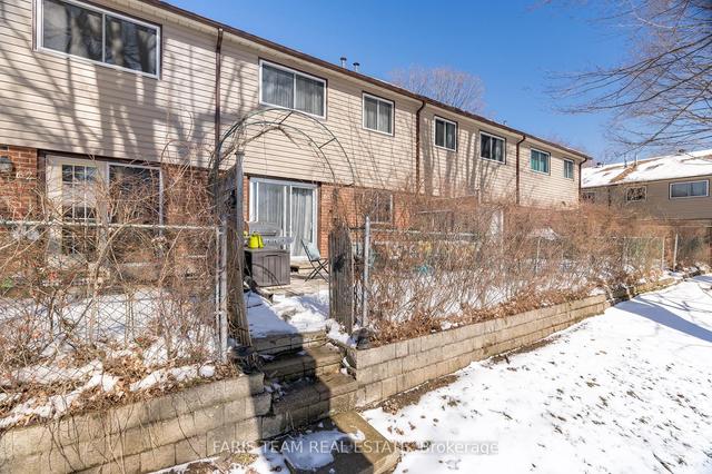 63 - 441 Barrie Rd, Condo with 3 bedrooms, 2 bathrooms and 3 parking in Orillia ON | Image 14