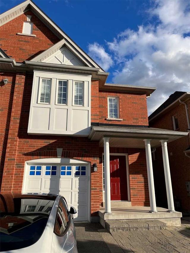 7 Almejo Ave, House semidetached with 4 bedrooms, 3 bathrooms and 3 parking in Richmond Hill ON | Image 1