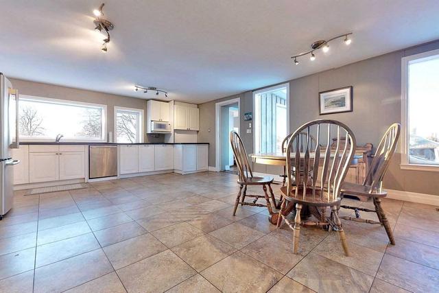 12510 Regional Rd 1 Rd, House detached with 4 bedrooms, 2 bathrooms and 20 parking in North Dundas ON | Image 11