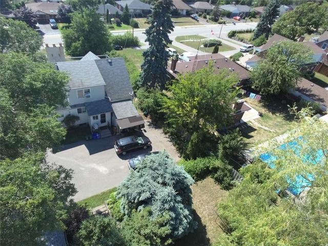 109 Grandview St S, House detached with 4 bedrooms, 2 bathrooms and 12 parking in Oshawa ON | Image 22