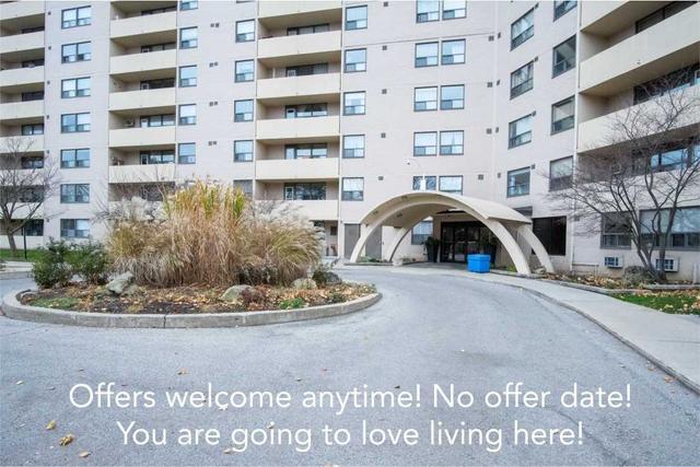 1213 - 700 Dynes Rd, Condo with 2 bedrooms, 2 bathrooms and 2 parking in Burlington ON | Image 12