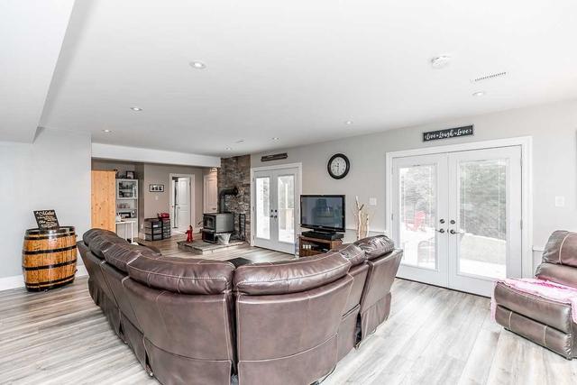 2700 4th Line N, House detached with 2 bedrooms, 3 bathrooms and 12 parking in Oro Medonte ON | Image 15
