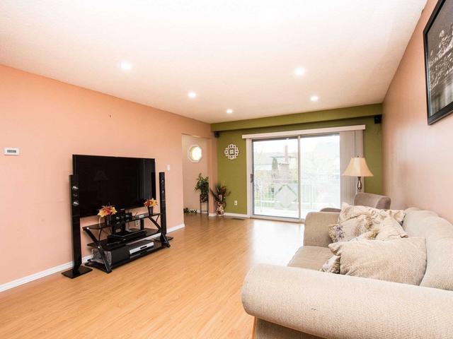 31 Radford Dr, House semidetached with 4 bedrooms, 3 bathrooms and 4 parking in Brampton ON | Image 38
