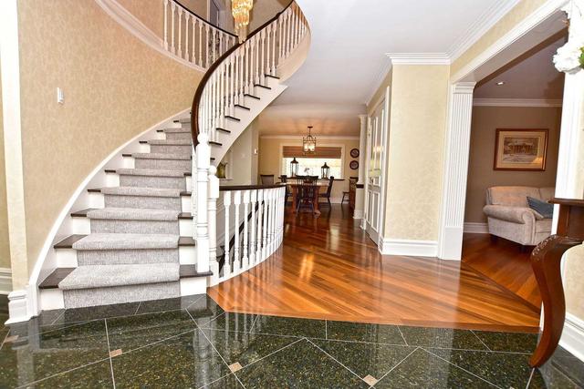 2008 Dickson Rd, House detached with 4 bedrooms, 4 bathrooms and 10 parking in Mississauga ON | Image 23