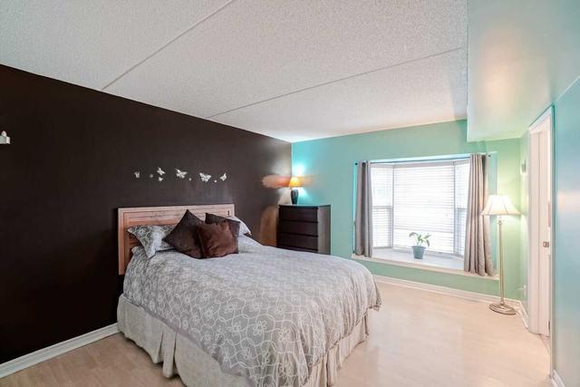 111 - 4003 Kilmer Dr, Condo with 2 bedrooms, 2 bathrooms and 1 parking in Burlington ON | Image 9