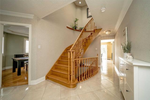 17 Sanderling Dr, House detached with 4 bedrooms, 4 bathrooms and 4 parking in Markham ON | Image 11
