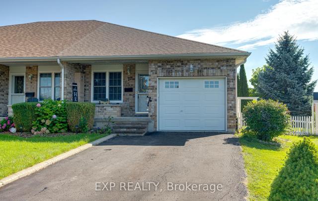 7 Talbot Dr Dr, House attached with 1 bedrooms, 2 bathrooms and 3 parking in Port Hope ON | Image 1