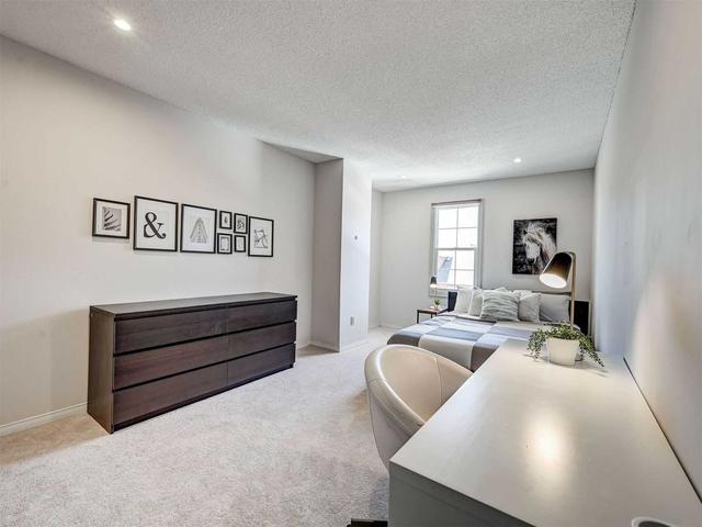 103 Stornwood Crt, Townhouse with 3 bedrooms, 3 bathrooms and 2 parking in Brampton ON | Image 15