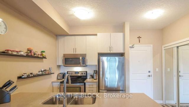 324 - 35 Southshore Cres, Condo with 1 bedrooms, 1 bathrooms and 1 parking in Hamilton ON | Image 3