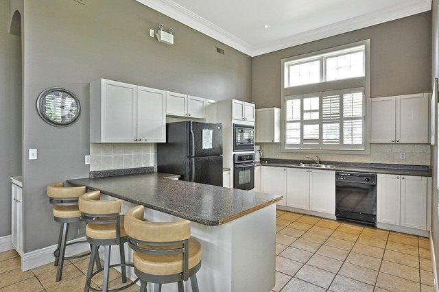 301 - 1490 Bishops Gate, Condo with 2 bedrooms, 2 bathrooms and 2 parking in Oakville ON | Image 18