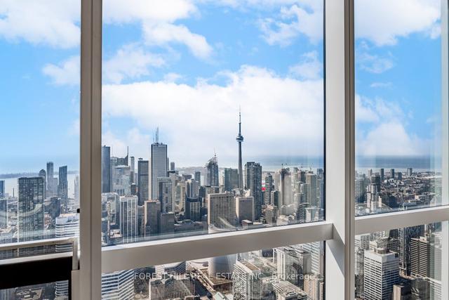 7910 - 388 Yonge St, Condo with 2 bedrooms, 3 bathrooms and 2 parking in Toronto ON | Image 18