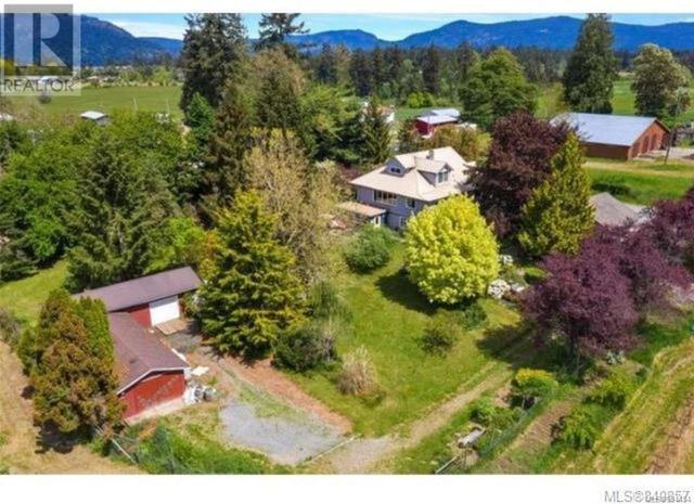 1854 Myhrest Rd, Home with 0 bedrooms, 0 bathrooms and 6 parking in Cowichan Valley D BC | Image 2