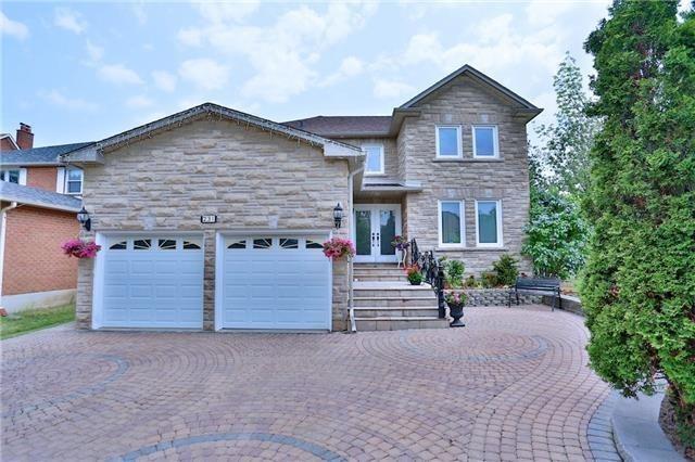 231 Valleymede Dr, House detached with 4 bedrooms, 5 bathrooms and 4 parking in Richmond Hill ON | Image 1