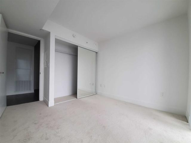 2504 - 955 Bay St, Condo with 1 bedrooms, 1 bathrooms and 0 parking in Toronto ON | Image 5