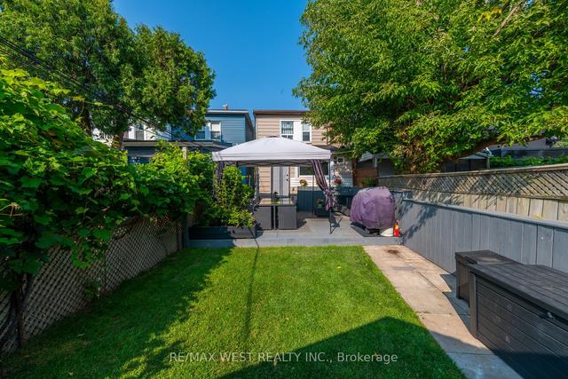 414 Maybank Ave, House semidetached with 2 bedrooms, 2 bathrooms and 2 parking in Toronto ON | Image 15