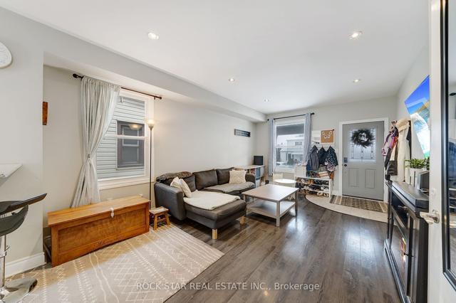 47 East 33rd St, House detached with 3 bedrooms, 1 bathrooms and 1 parking in Hamilton ON | Image 27