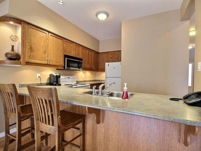 11 - 81 Valridge Dr, Townhouse with 3 bedrooms, 3 bathrooms and 2 parking in Hamilton ON | Image 8
