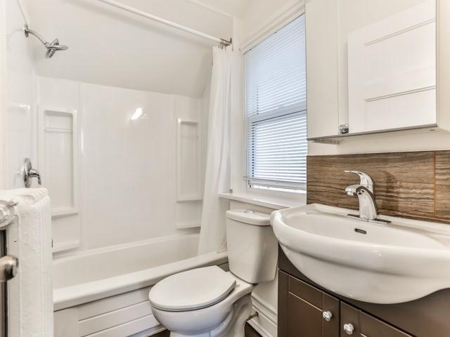 3rd Flr - 3 Glencairn Ave, House detached with 1 bedrooms, 1 bathrooms and 1 parking in Toronto ON | Image 11