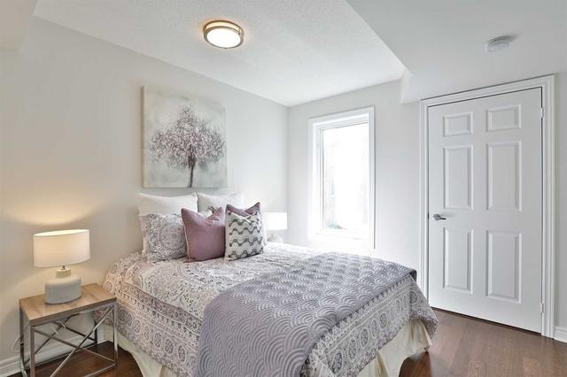 201 - 6 Brian Peck Cres, Townhouse with 2 bedrooms, 2 bathrooms and 1 parking in Toronto ON | Image 29