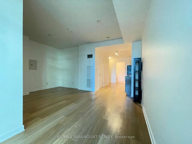 310 - 33 Bay St, Condo with 0 bedrooms, 1 bathrooms and 0 parking in Toronto ON | Image 3