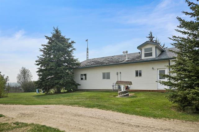 62053 38 4 Township, House detached with 4 bedrooms, 2 bathrooms and null parking in Clearwater County AB | Image 34