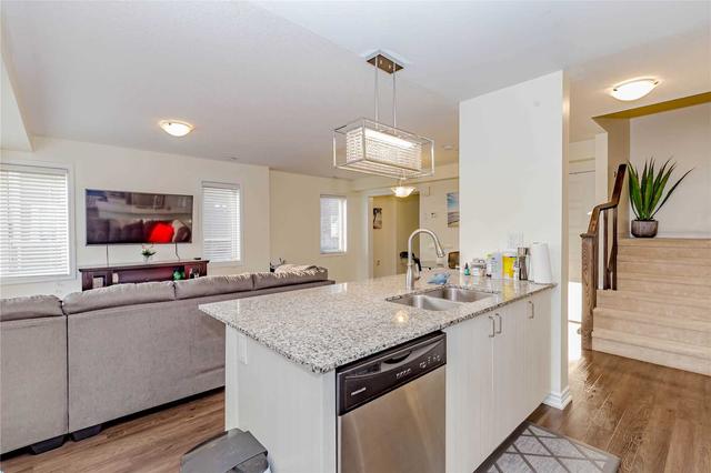 553 Goldenrod Lane, Townhouse with 3 bedrooms, 2 bathrooms and 2 parking in Kitchener ON | Image 20