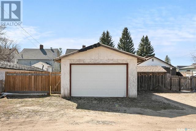 1143 5th Avenue Nw, House detached with 3 bedrooms, 2 bathrooms and null parking in Moose Jaw SK | Image 42
