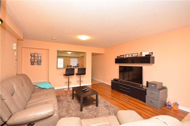5 - 3335 Thomas St, Townhouse with 2 bedrooms, 2 bathrooms and 1 parking in Mississauga ON | Image 6