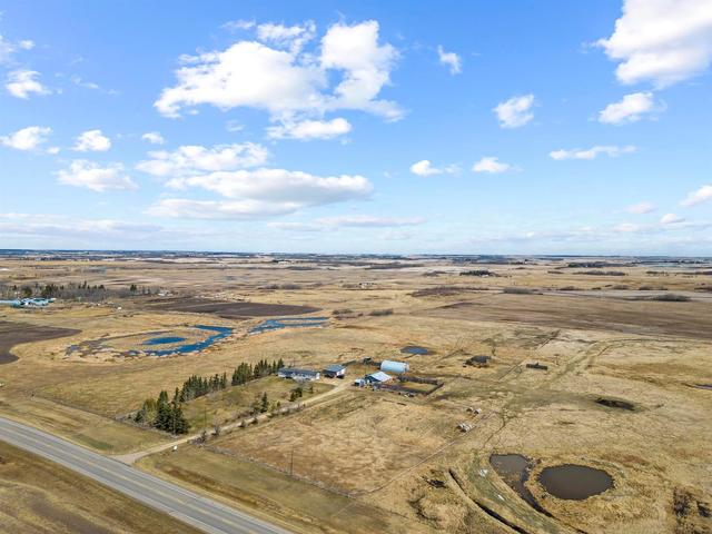 48057 Highway 21, House detached with 3 bedrooms, 2 bathrooms and null parking in Camrose County AB | Image 7