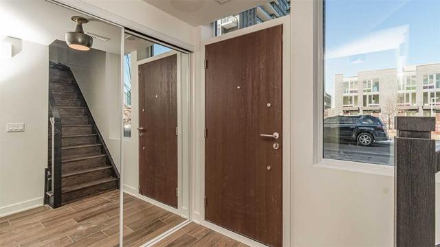 37 Sonic Way, Townhouse with 2 bedrooms, 3 bathrooms and 1 parking in Toronto ON | Image 18