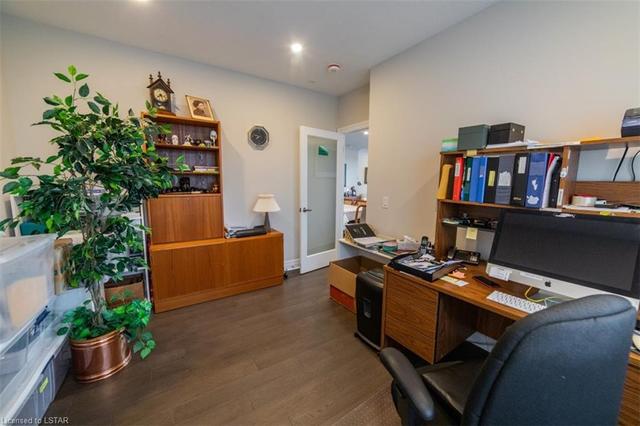 503 - 1200 Commissioners Road W, House attached with 2 bedrooms, 2 bathrooms and 2 parking in London ON | Image 9
