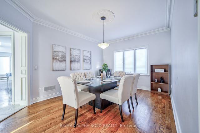 192 Moore Park Ave, House detached with 4 bedrooms, 5 bathrooms and 6 parking in Toronto ON | Image 39