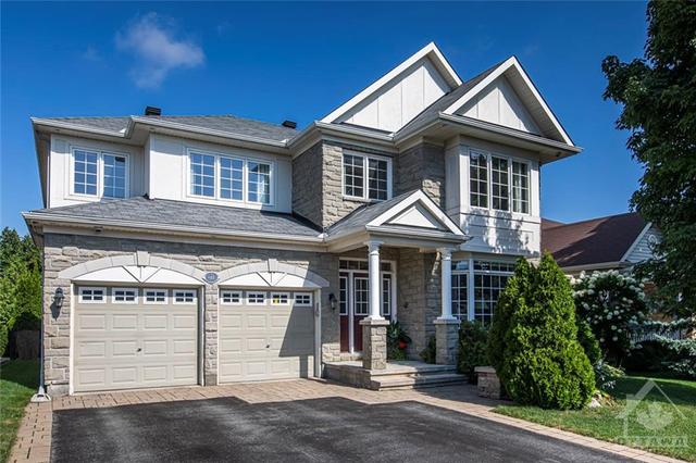 408 Dundonald Drive, House detached with 4 bedrooms, 5 bathrooms and 6 parking in Ottawa ON | Image 2