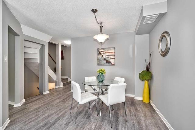 8 - 1500 Reeves Gate, Condo with 3 bedrooms, 3 bathrooms and 1 parking in Oakville ON | Image 3