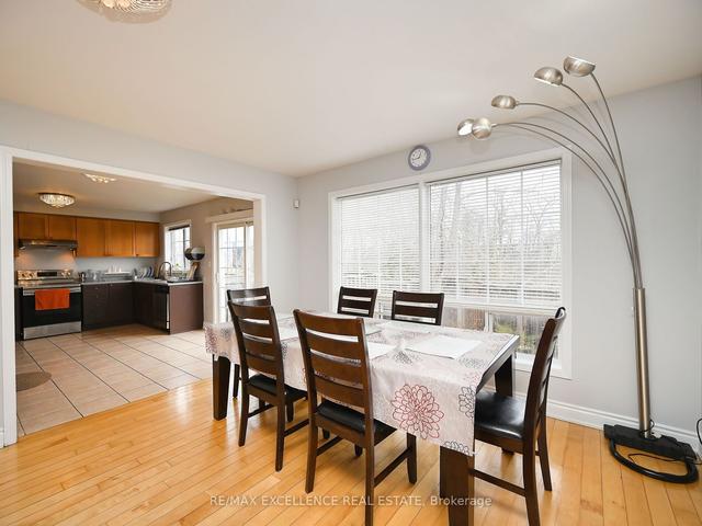 951 Donnelly St, House detached with 4 bedrooms, 4 bathrooms and 4 parking in Milton ON | Image 3