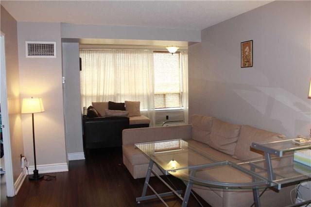 1913 - 88 Corporate Dr, Condo with 2 bedrooms, 2 bathrooms and 1 parking in Toronto ON | Image 4