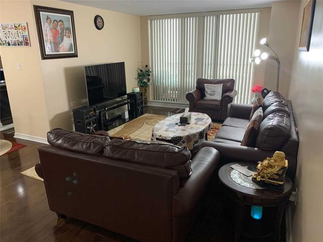 2101 - 4 Kings Cross Rd, Condo with 3 bedrooms, 2 bathrooms and 2 parking in Brampton ON | Image 15