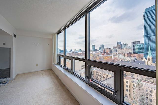 1502 - 62 Wellesley St, Condo with 2 bedrooms, 2 bathrooms and 1 parking in Toronto ON | Image 6