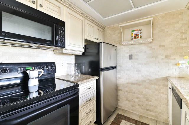 408 - 101 Subway Cres, Condo with 0 bedrooms, 1 bathrooms and 1 parking in Toronto ON | Image 6