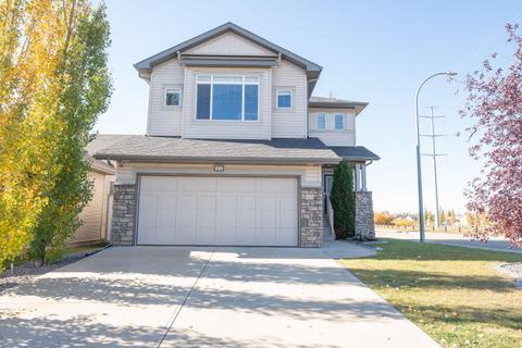 93 Vincent Close, House detached with 3 bedrooms, 2 bathrooms and 4 parking in Red Deer AB | Card Image