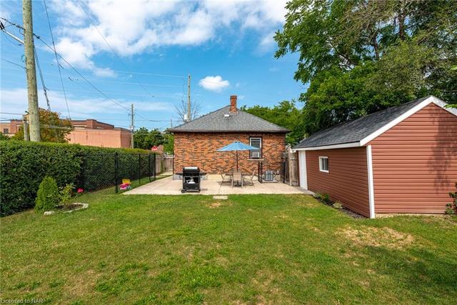 98 Facer Street, House detached with 5 bedrooms, 2 bathrooms and 7 parking in St. Catharines ON | Image 38