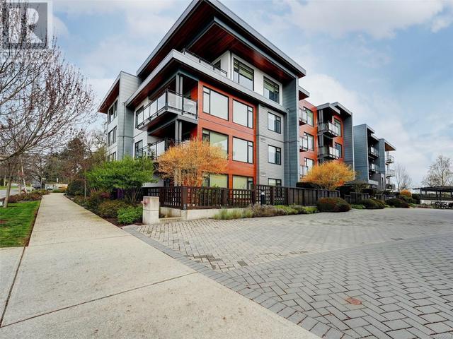 309 - 3815 Rowland Ave, Condo with 2 bedrooms, 2 bathrooms and 1 parking in Saanich BC | Image 1