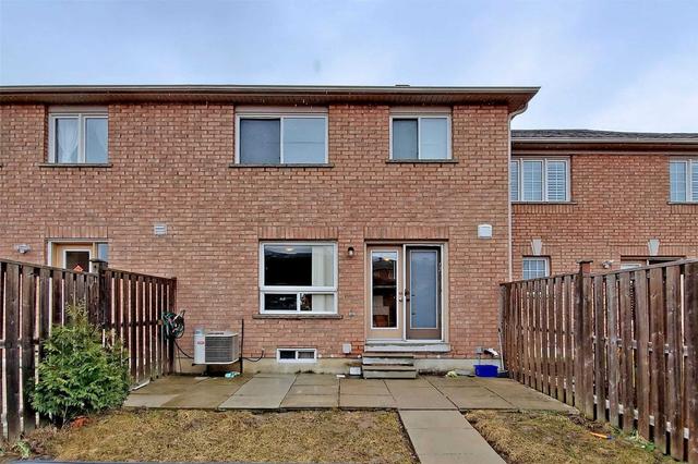 702 Castlemore Ave, House attached with 3 bedrooms, 3 bathrooms and 3 parking in Markham ON | Image 13